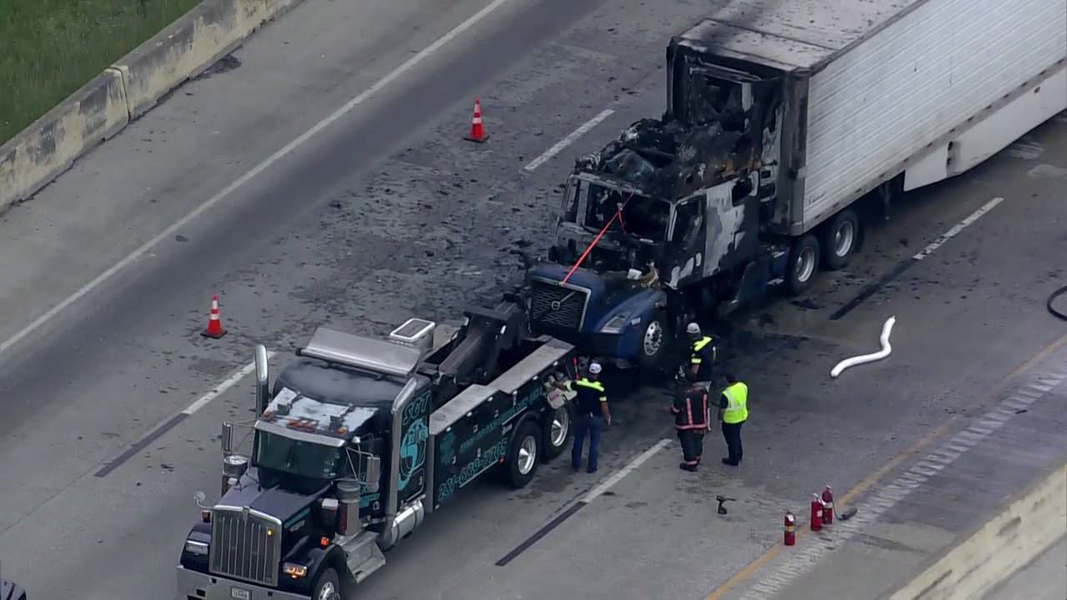 18-wheeler fire shuts down Eastex Freeway in New Caney