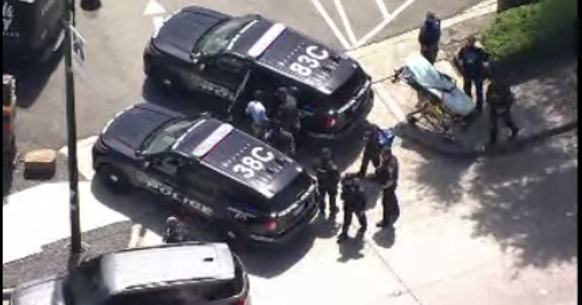 3 detained after possible Houston robbery turned into chase