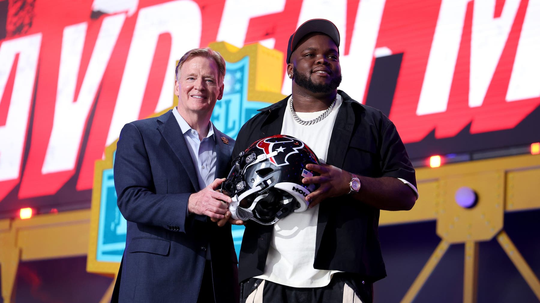 2026 NFL Draft Round 2: Houston Texans pick OSU's McDonald, Michigan's Klein