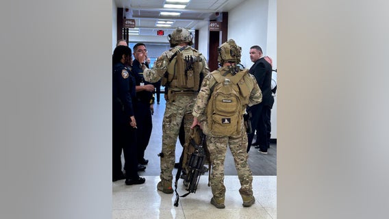 SWAT team called for person at Harris County courthouse
