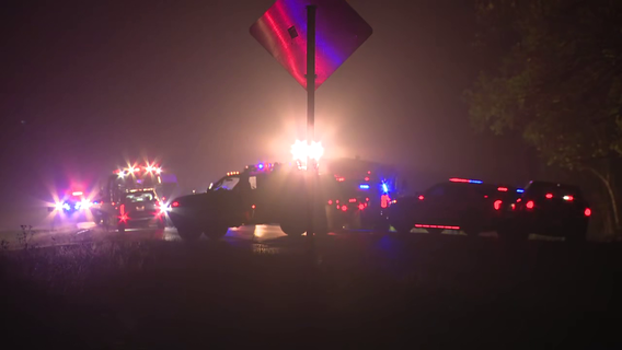 4 killed in Chambers County crash on FM 563, after car hits tree, DPS Says