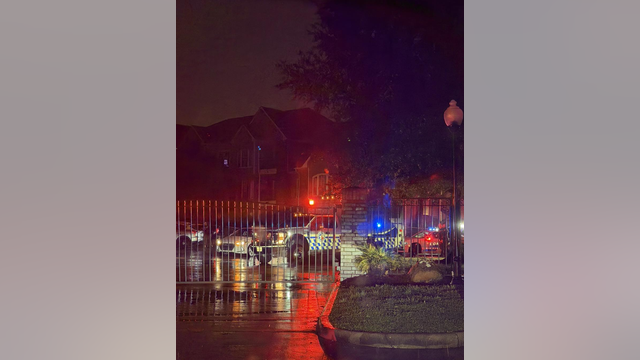 2 women found shot at north Harris County apartment complex; 1 dies at hospital