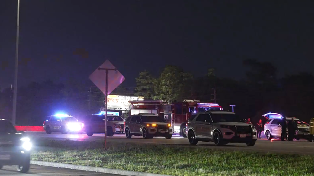 North Freeway crash: Pedestrian killed in hit-and-run, lanes back open