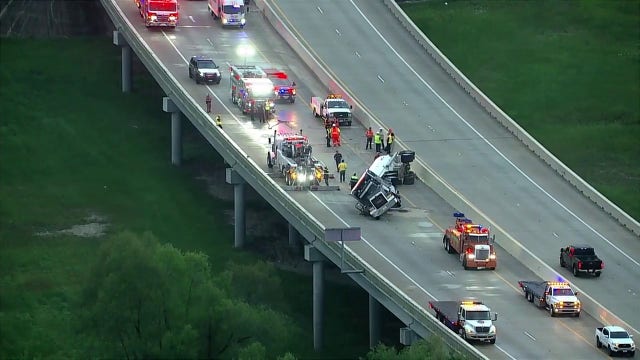 Traffic: Grand Parkway westbound lanes closed due to heavy truck crash