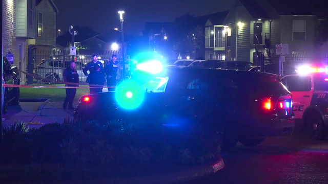 Houston crash: Toddler hit, killed by security guard after wandering into apartment complex parking lot