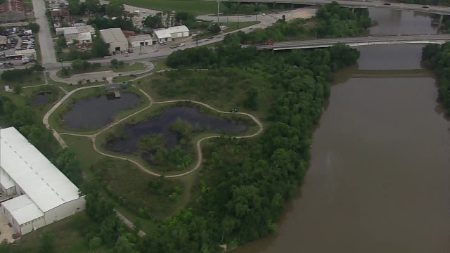 Man's body found in Houston's Buffalo Bayou