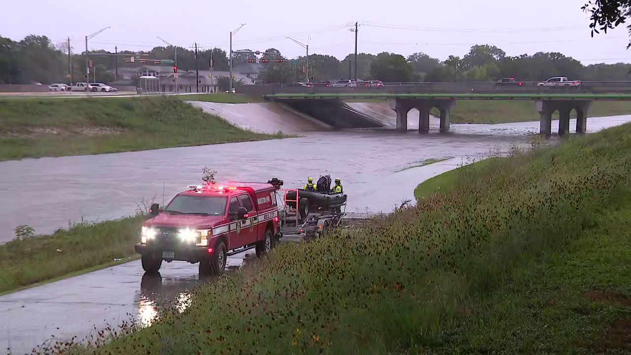 Houston officials suspend search forwoman reportedly swept away near Brays Bayou, witnesses say