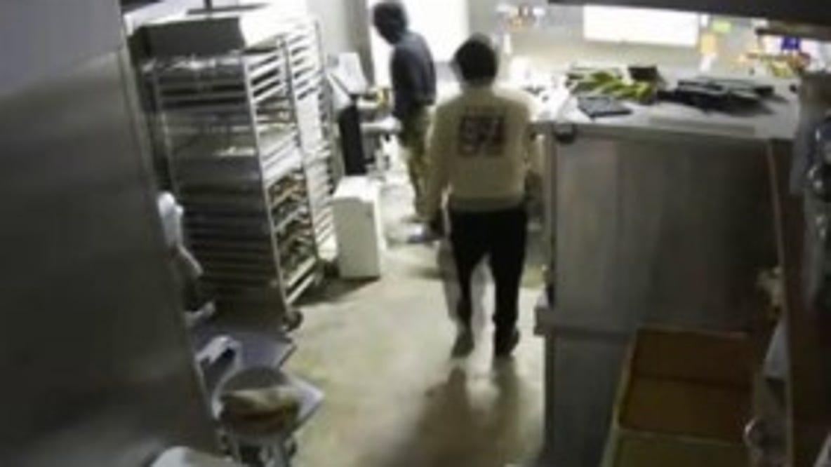Two bakeries burglarized by masked men on same night in Houston