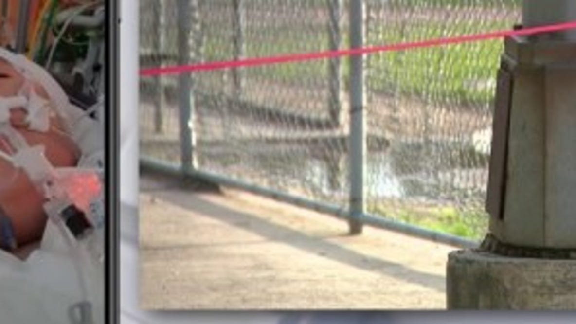 14-year-old boy hospitalized after being shocked by light pole at SE Houston park