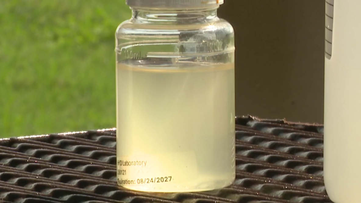 Richmond homeowners say they're paying more than $100 a month for water that's brown, smells like rotten eggs