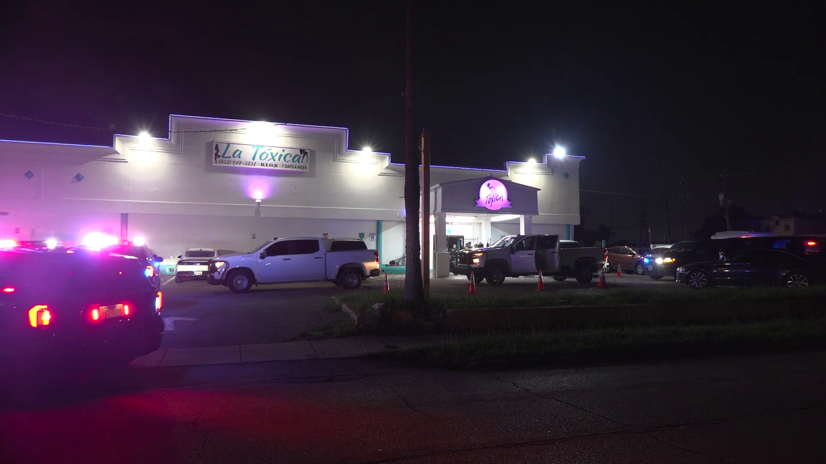 Houston police raid club after community complaints