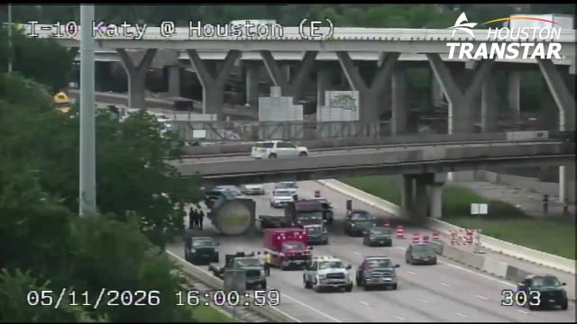 Houston Avenue bridge strike: Load strikes bridge on I-10 Eastbound, falls to highway
