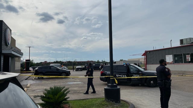Houston shooting: 2 teens injured following shooting near Yates High School, suspect in custody