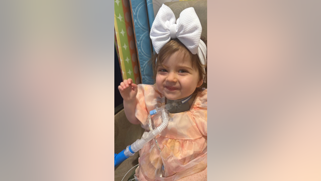 Kylie Overfield, toddler who underwent rare double-lung transplant in Houston, dies at 2