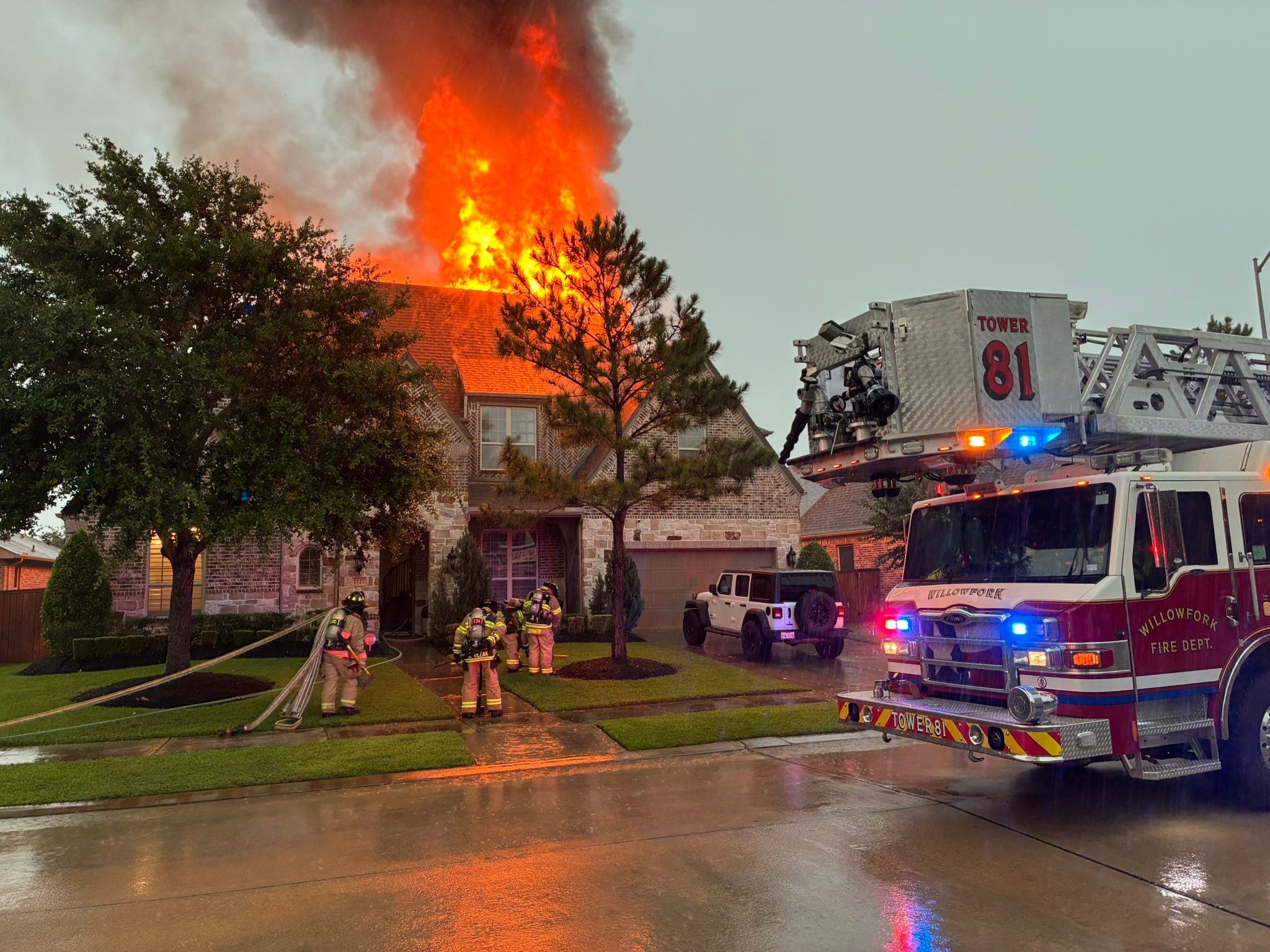 Katy-area house fire possibly sparked by lightning