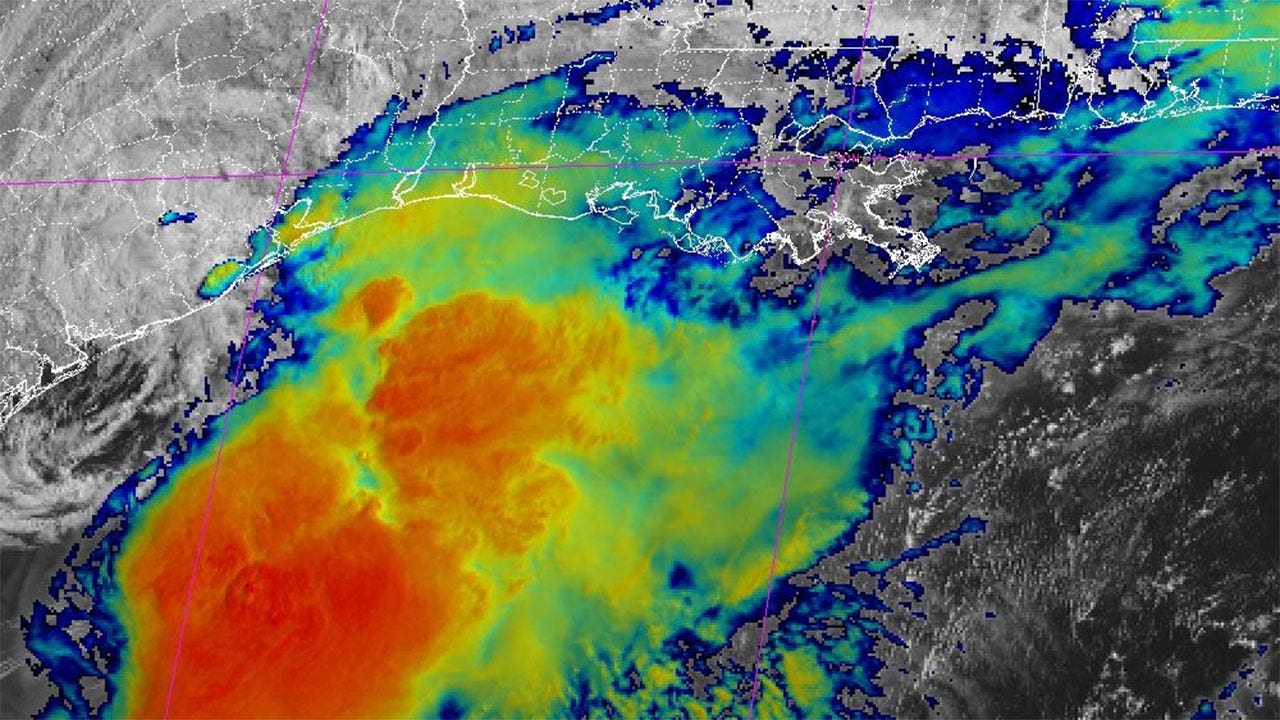 Tropical Storm Arthur: Parts of Texas coast under Tropical Storm Warning