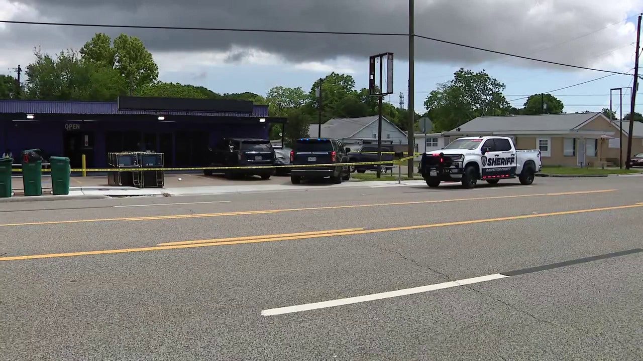 Galveston County gambling operation raids at La Marque area game rooms