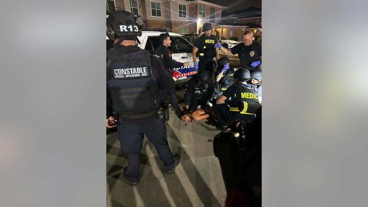 Harris County Precinct 4 Constable Deputy shot by suspect in Humble, suspect in custody