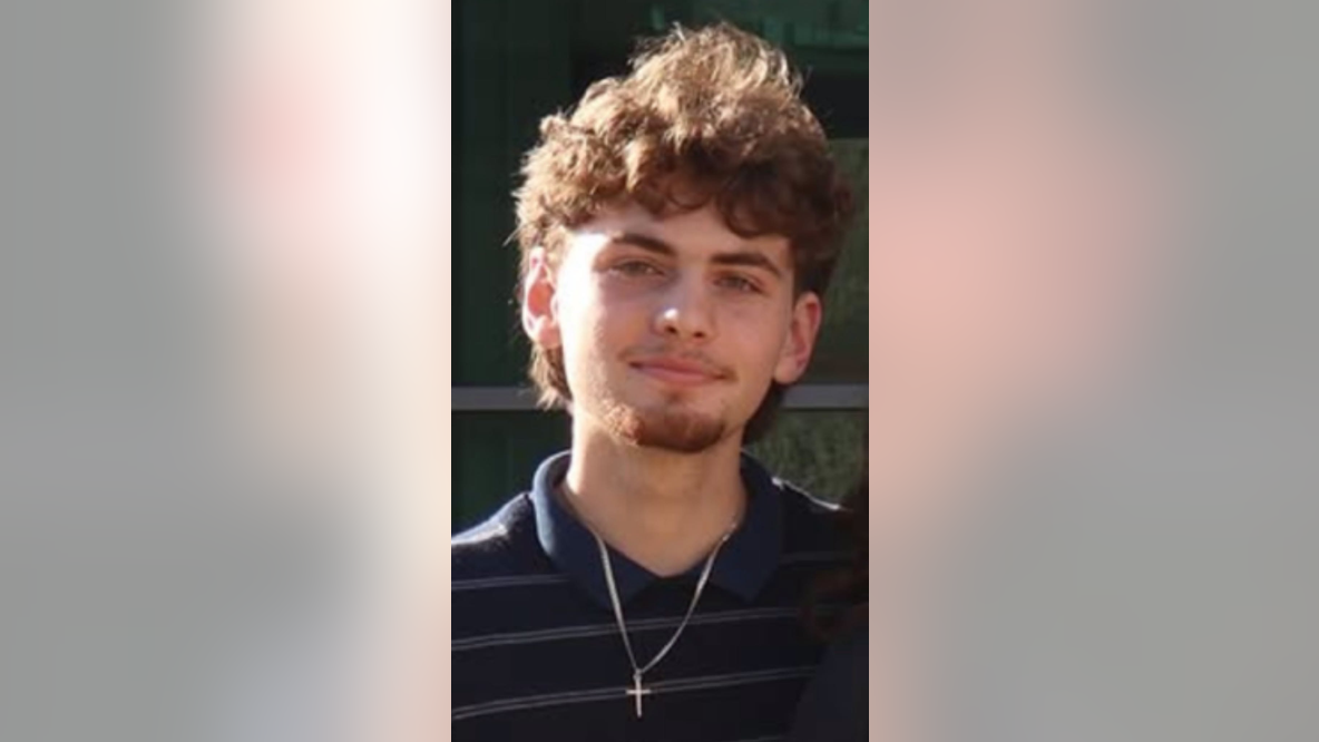 Coast Guard, Texas EquuSearch seek missing teen after rafting incident in Galveston Bay