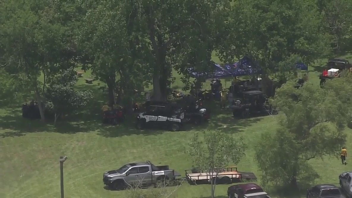 League City crews search for reported body tied to 'Texas Killing Fields' murders