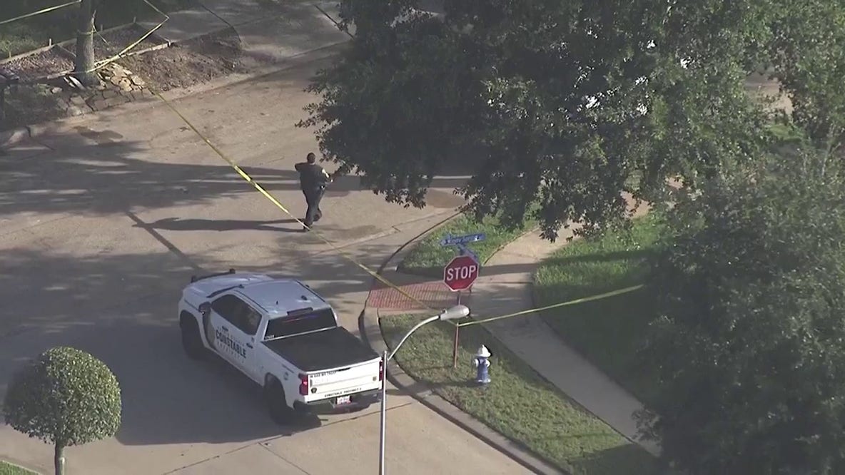 Woman, teen dead after being found wounded near Pearland