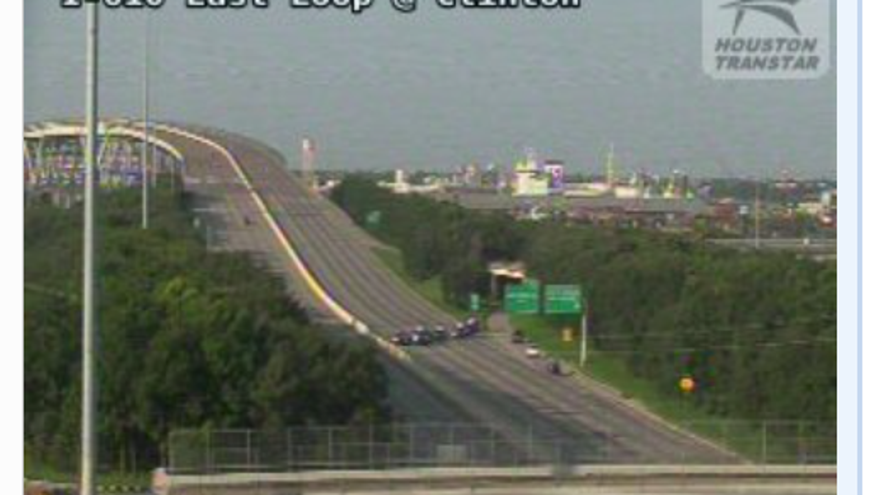 One dead in late-night two-vehicle crash on I-610 East Loop near Port of Houston