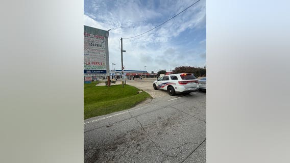 Guns pulled between 3 during overnight fight in Spring; 1 killed, 1 wanted