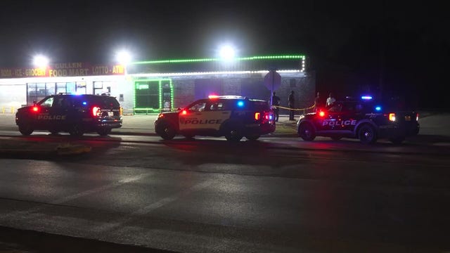 Man shot in the head at Sunnyside corner store
