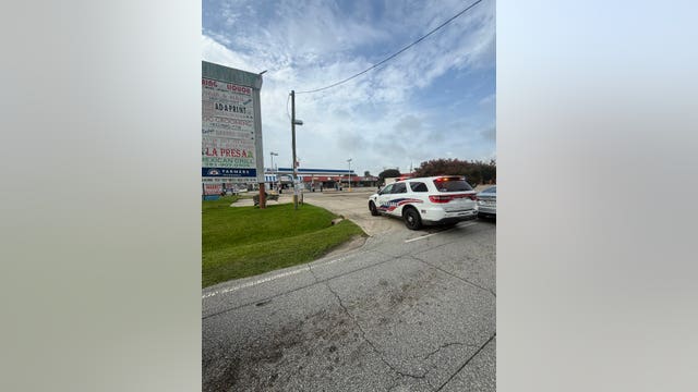 Guns pulled between 3 during overnight fight in Spring; 1 killed, 1 wanted