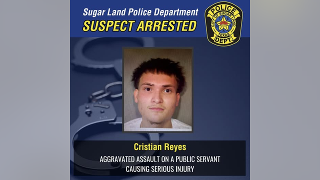 Man, 18, accused of dragging Sugar Land police officer during traffic stop