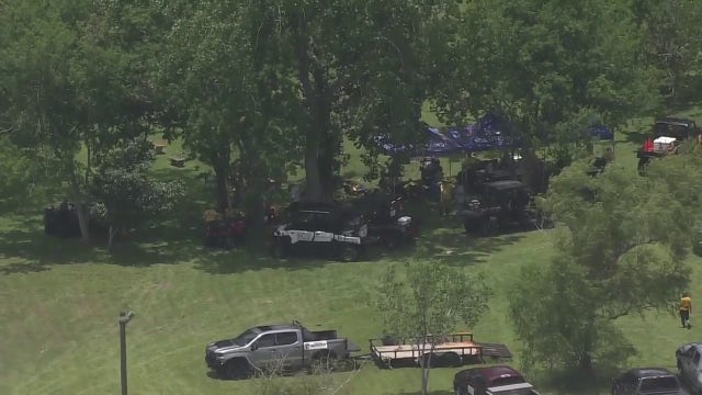 League City crews search for reported body tied to 'Texas Killing Fields' murders