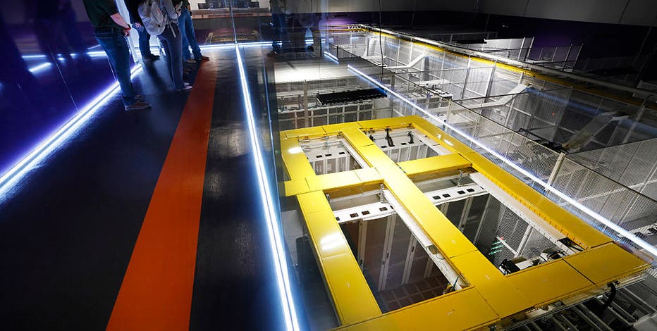 Gov. Abbott orders pause for all data centers until ERCOT audit is finished