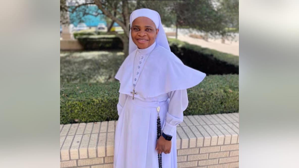 Texas diocese calls nun's detainment by ICE 'wildly disturbing'