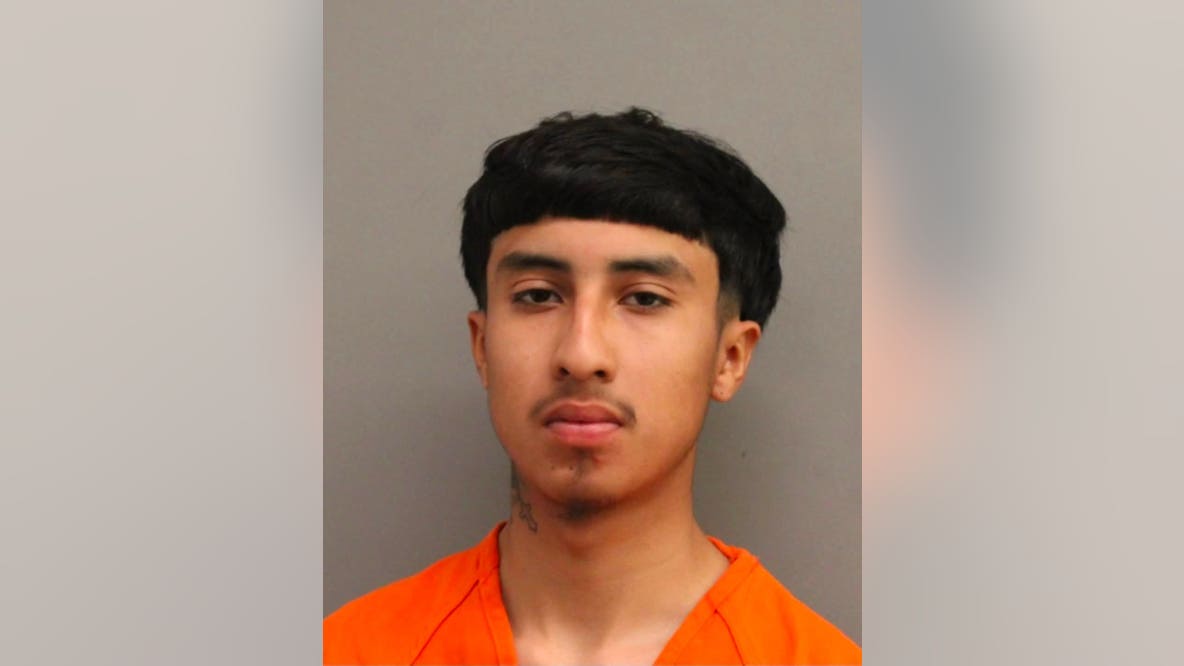 18-year-old killed, family member injured in shooting outside north Harris County cantina