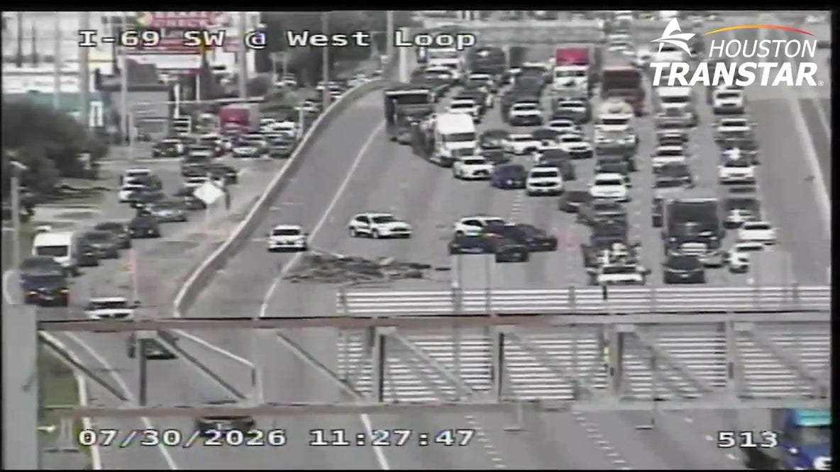 Houston traffic: Lanes closed on I-59 northbound at Chimney Rock due to crash