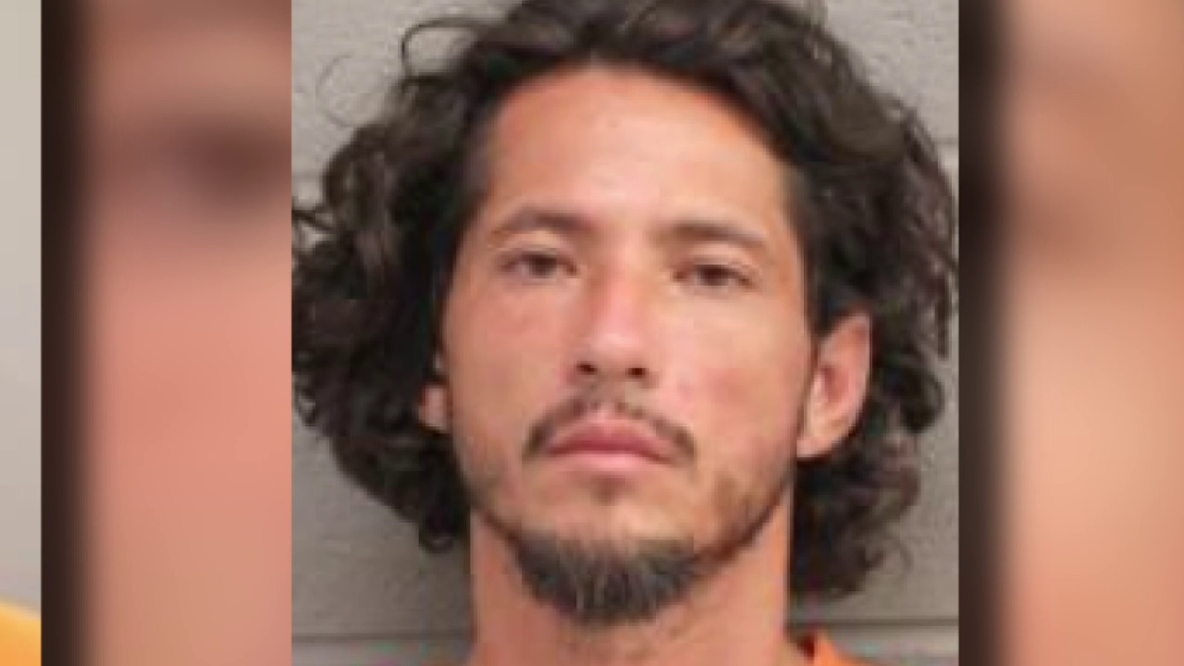 39-year-old career criminal charged with 15 felonies since 2026 creating havoc for north side business owner