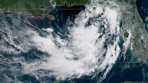 Tropical Storm Bertha moves across northern Gulf toward Texas