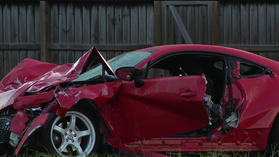 Uber driver killed after car allegedly runs red light on TC Jester, Harris County deputies say