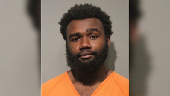 Harris County carjacking: Suspect allegedly stole vehicle with 3 children inside