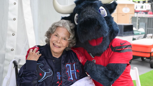 Houston Texans co-founder, senior chair Janice McNair remembered for her legacy of generosity