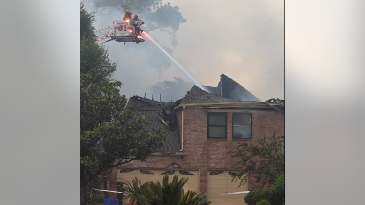 Harris County fire: Lightning strike sparks house fire on Ivy Falls Drive