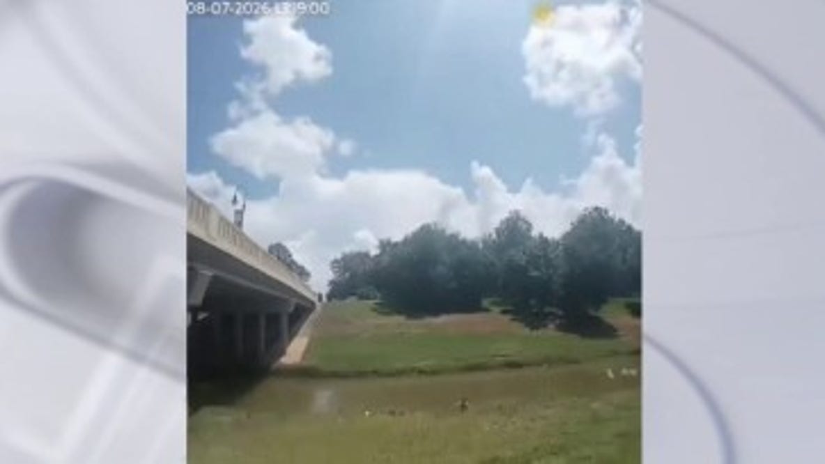 Missouri City police officers rescue autistic boy seen near body of water