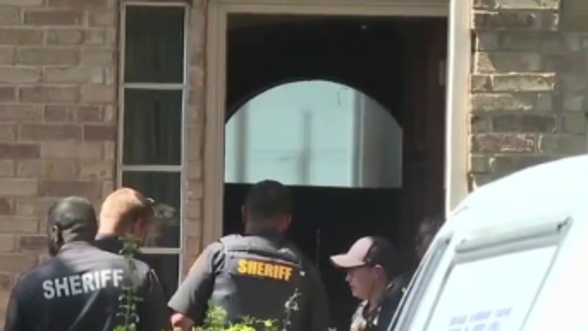 Harris County stabbing: Son accused of stabbing his father to death on Stoneside Drive