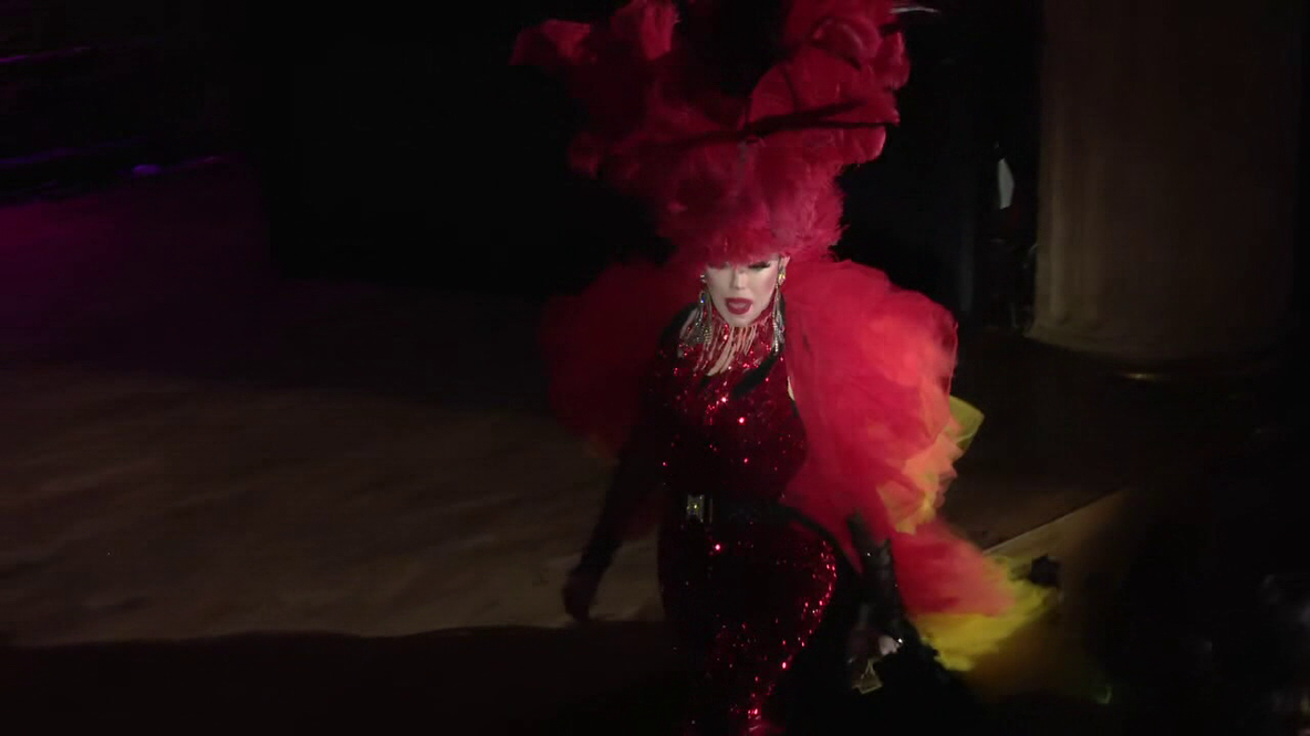 Baytown drag performer reacts after judge strikes down Texas restrictions