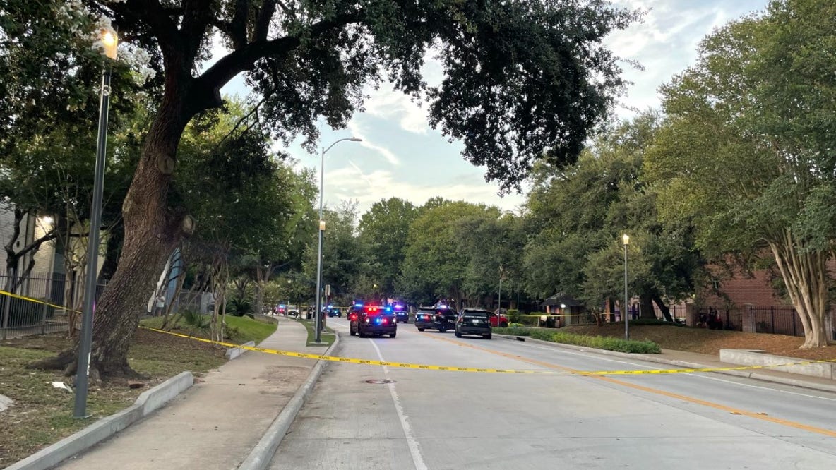 Houston shooting: Authorities investigating deadly shooting on Walnut Bend Lane, possible suspect detained