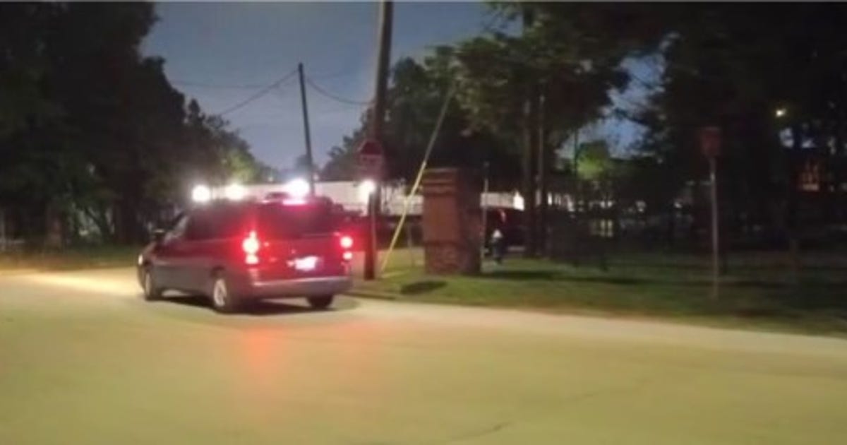 Shepherd Park Terrace neighbor raises traffic safety concerns for student runners at nearby high school