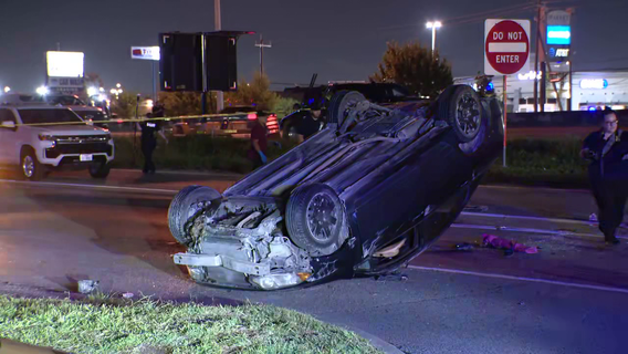 Four-car crash kills 1 on I-10 East Freeway