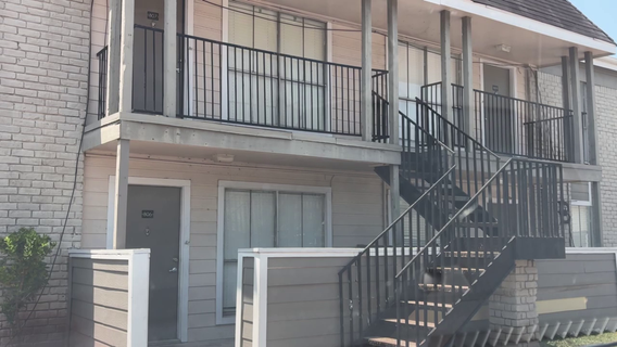 Residents at northeast Houston apartment complex without power for more than a day
