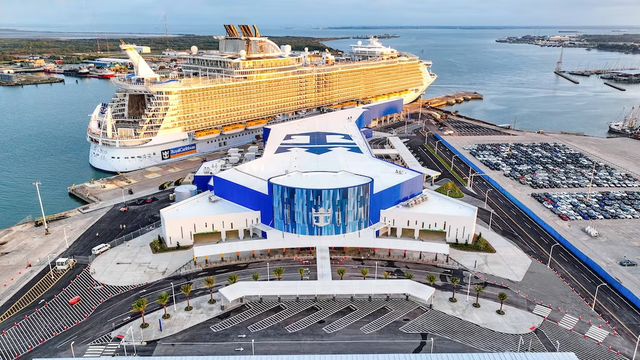 Galveston Wharves in talks with Royal Caribbean for new cruise terminal at Pier 14
