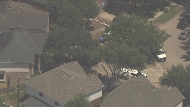 Harris County stabbing: 1 dead, 1 detained on Stoneside Drive